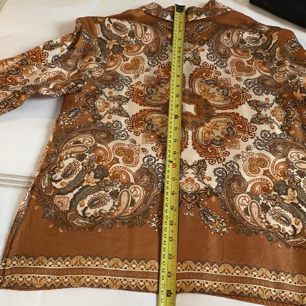 H&M paisley blouse - Picture 7 of 9